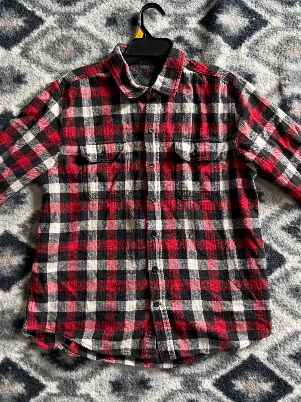Woolrich Flannel Shirt Men’s Large Red Black White Plaid Herringbone Two Pocket